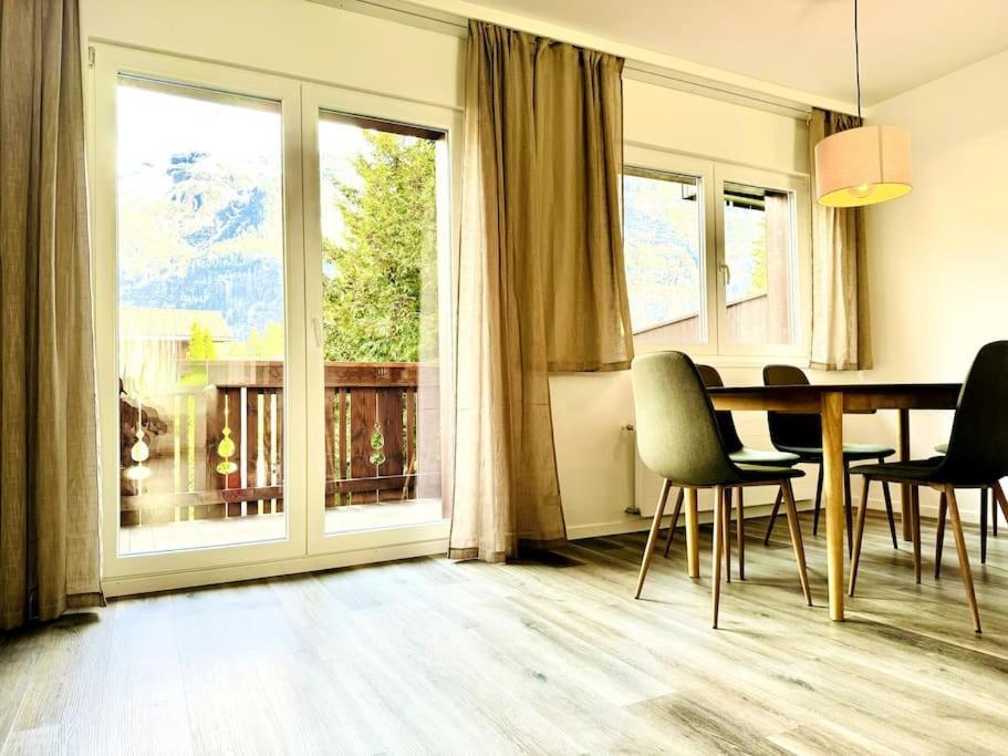 Bellevue & Classy Mountain View Apartment Kandersteg Exteriér fotografie